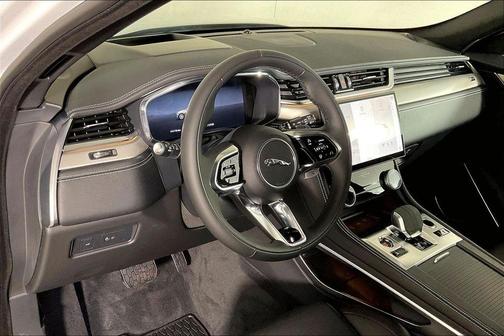 Fuji White 2026 Jaguar F-PACE P250 R-Dynamic S