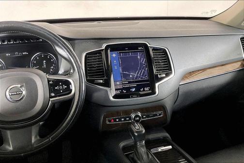 Osmium Gray Metallic 2016 Volvo XC90 T6 Momentum
