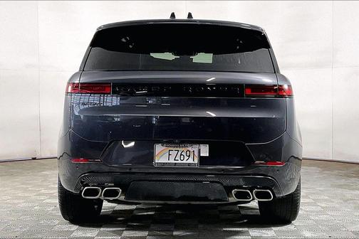 2025 Land Rover Range Rover Sport P530 Dynamic SE