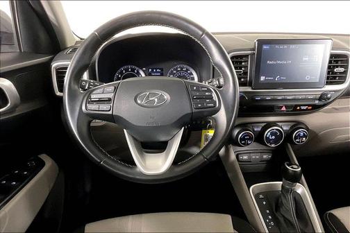 Stellar Silver 2022 Hyundai VENUE SEL