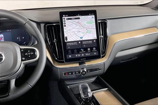 Crystal White 2026 Volvo XC60 B5 Plus