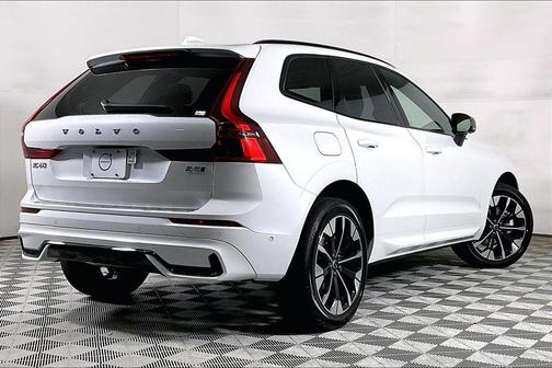 Crystal White 2026 Volvo XC60 B5 Plus