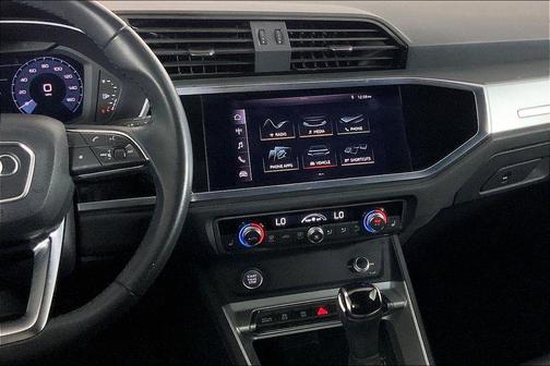 2020 Audi Q3 45 S line Premium