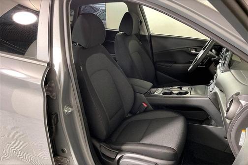 2023 Hyundai KONA EV SE