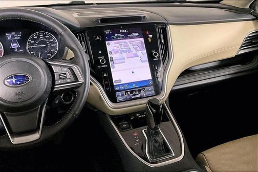 Crystal White Pearl 2022 Subaru Outback Limited