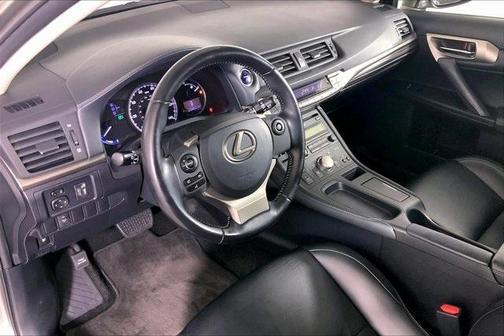 2017 Lexus CT 200h Base
