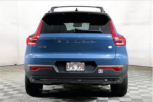 2024 Volvo XC40 Recharge Pure Electric Twin Core