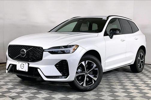 Crystal White 2026 Volvo XC60 B5 Core