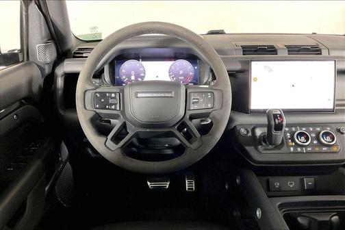 2024 Land Rover Defender P525 V8