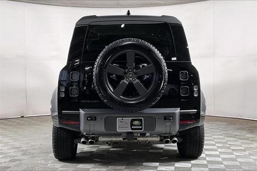 2024 Land Rover Defender P525 V8