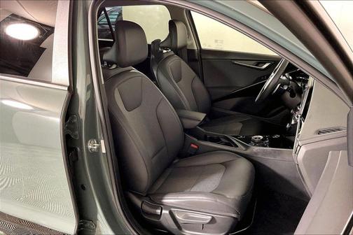 Green 2023 Kia Niro EV Wind