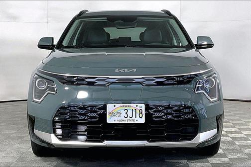 Green 2023 Kia Niro EV Wind