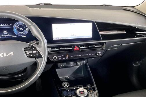 Green 2023 Kia Niro EV Wind