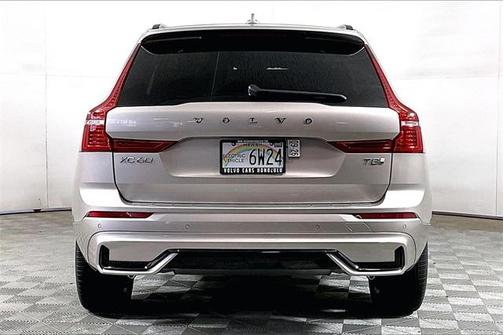 2025 Volvo XC60 Plug-In Hybrid T8 Core