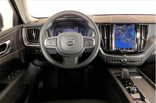 2025 Volvo XC60 Plug-In Hybrid T8 Core