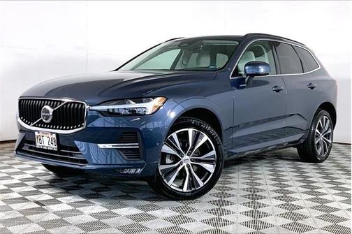 2022 Volvo XC60 B5 Momentum