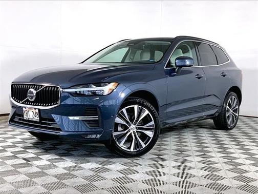 2022 Volvo XC60 B5 Momentum