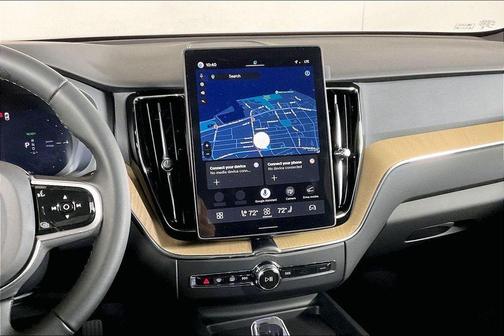 Crystal White 2026 Volvo XC60 Plug-In Hybrid T8 Plus