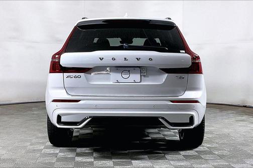 Crystal White 2026 Volvo XC60 Plug-In Hybrid T8 Plus