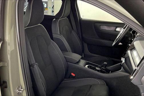 2023 Volvo C40 Recharge Pure Electric Twin Plus