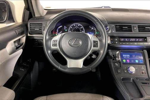 2013 Lexus CT 200h Base