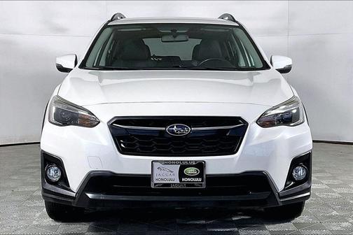 Crystal White Pearl 2018 Subaru Crosstrek 2.0i Limited
