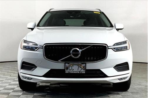 2021 Volvo XC60 T5 Momentum