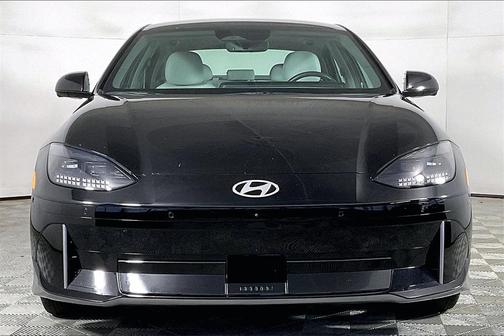 2023 Hyundai IONIQ 6 Limited