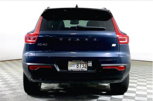 2022 Volvo XC40 Recharge Pure Electric P8 Twin Plus