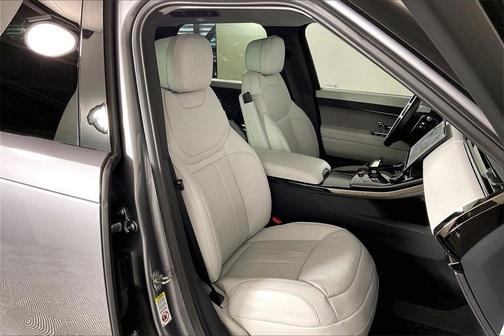 2023 Land Rover Range Rover Sport SE