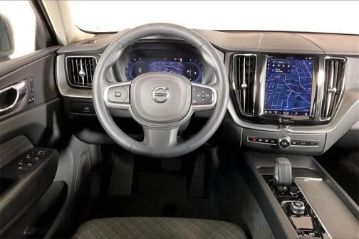 2023 Volvo XC60 B5 Core
