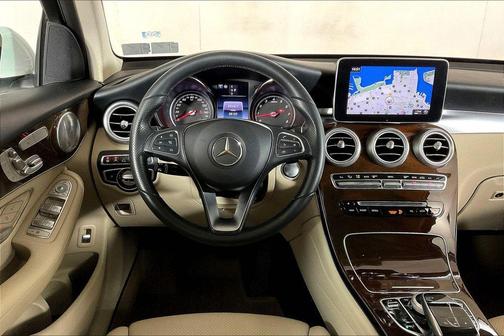 Polar White 2018 Mercedes-Benz GLC 300 Base 4MATIC