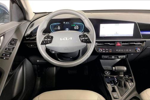 2025 Kia Niro EX