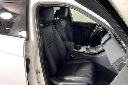 Fuji White 2024 Land Rover Range Rover Evoque Core S