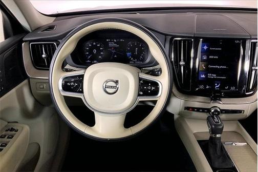 2021 Volvo XC60 T6 Inscription