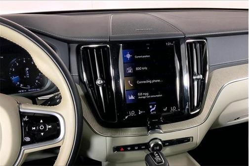 2021 Volvo XC60 T6 Inscription