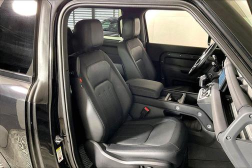 Santorini Black 2022 Land Rover Defender 90 X-Dynamic SE