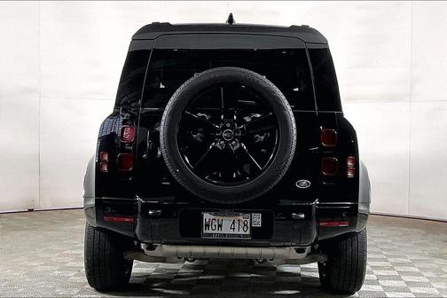 Santorini Black 2022 Land Rover Defender 90 X-Dynamic SE