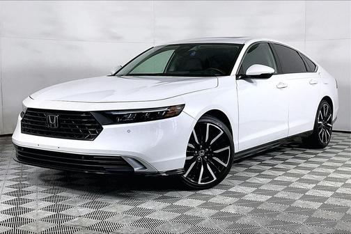 2023 Honda Accord Hybrid Touring