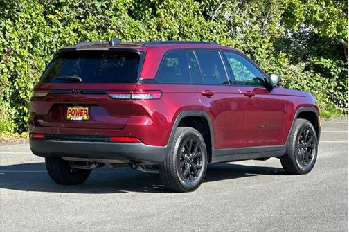2024 Jeep Grand Cherokee Altitude