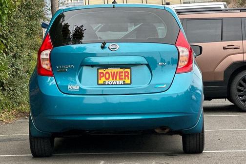 2016 Nissan Versa Note SV