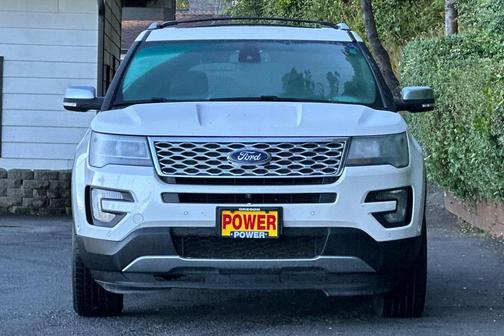 2017 Ford Explorer Platinum