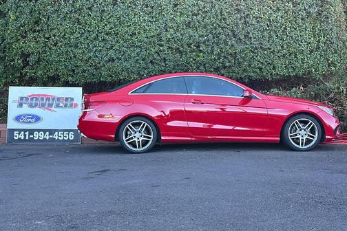2017 Mercedes-Benz E-Class 4MATIC
