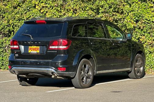 2019 Dodge Journey Crossroad