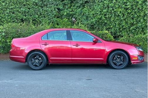 2011 Ford Fusion SE
