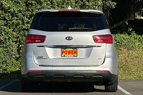 2020 Kia Sedona EX