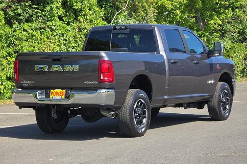 2025 RAM 3500 Laramie Crew Cab 4x4 6'4' Box
