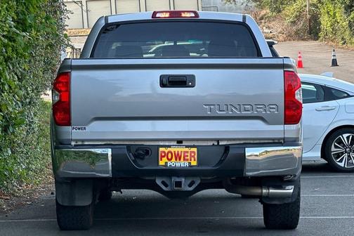 2016 Toyota Tundra SR5