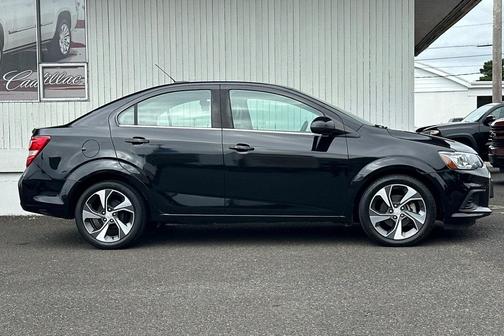 2020 Chevrolet Sonic FWD Sedan Premier