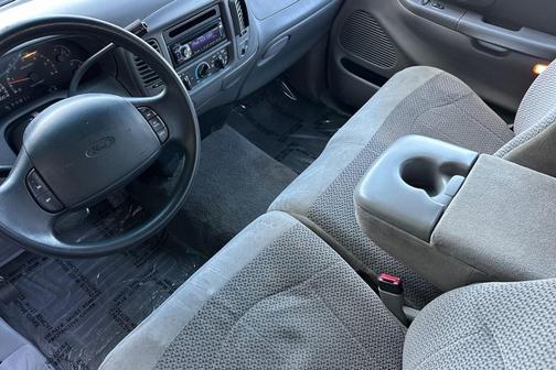 1999 Ford F-150 Lariat